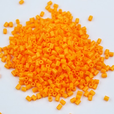 1000pcs/bag 2.6mm mini hama beads kids perler toys available 100%quality guarantee diy toy activity diy beads PUPUKOU
